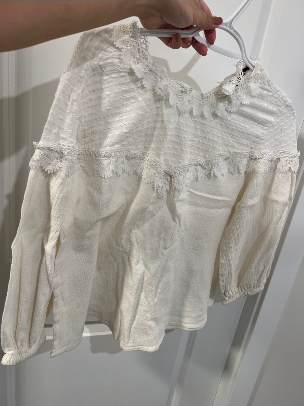 Zara Cream Lace Yoke Long Sleeve Tunic